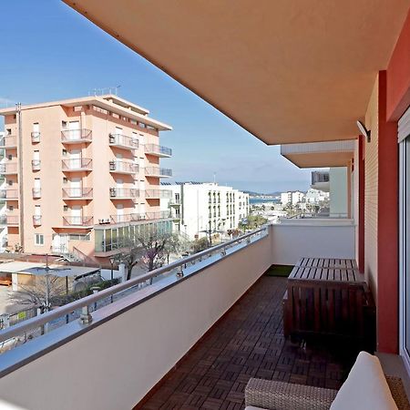 Crima Mare Luxury Apartment Misano Adriatico Bagian luar foto
