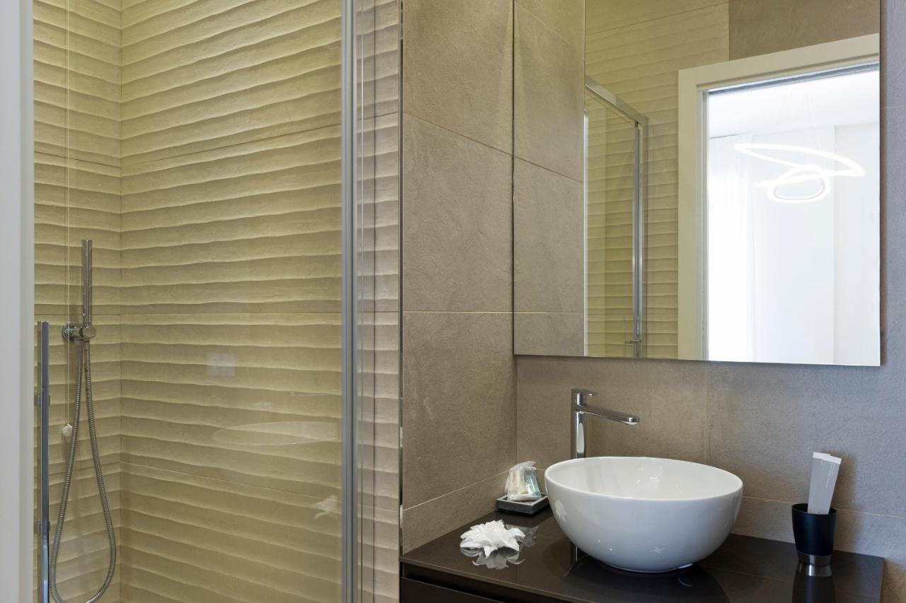 Crima Mare Luxury Apartment Misano Adriatico Bagian luar foto